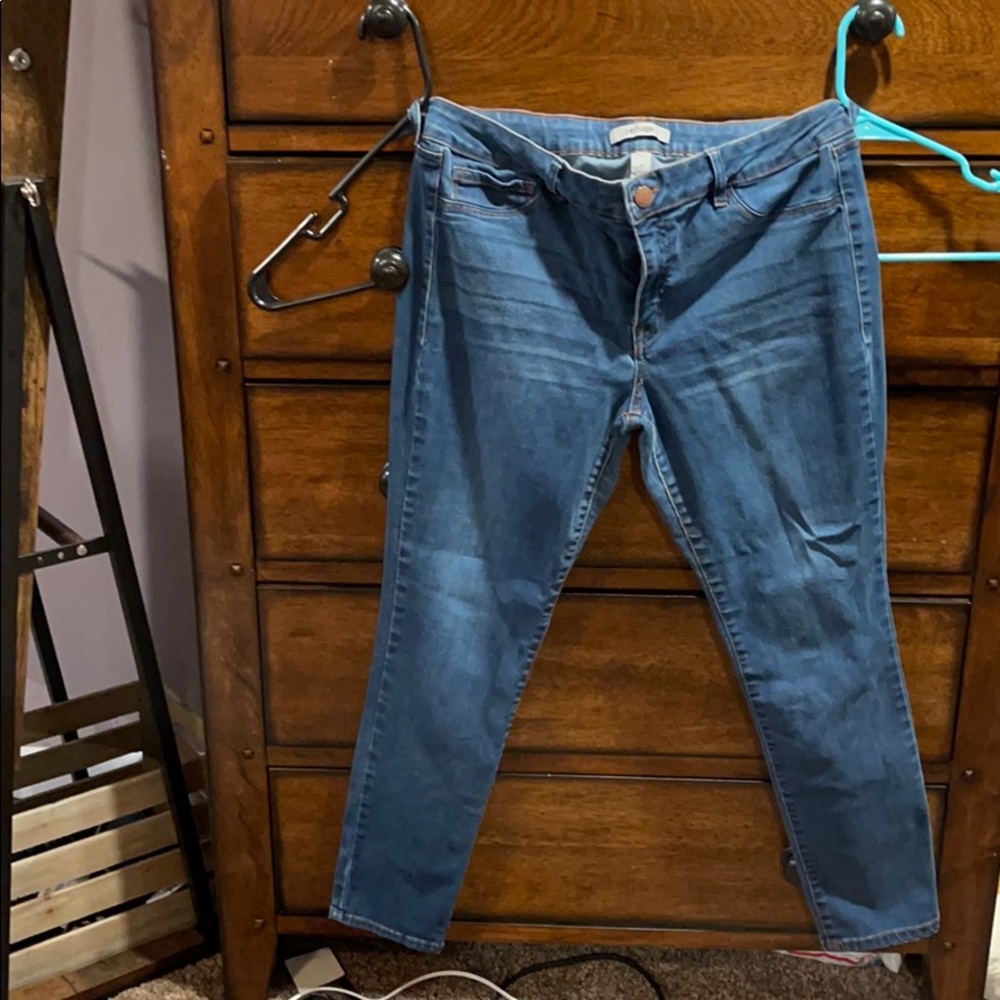 COPY - COPY - Refuge Jeans